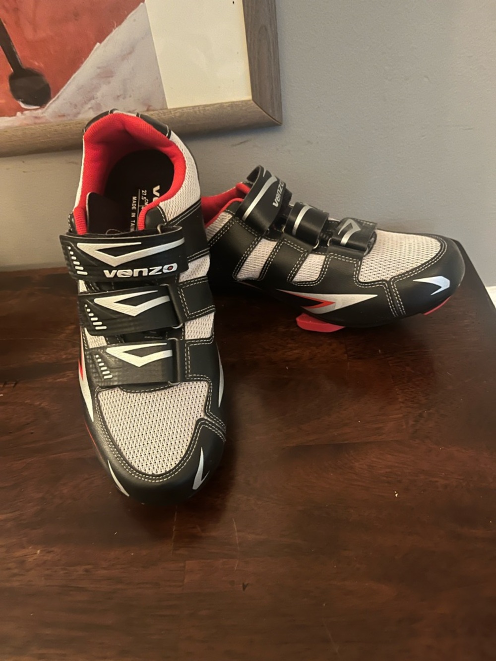 Venzo Black and White Men's Cycling Shoes Size 9.5